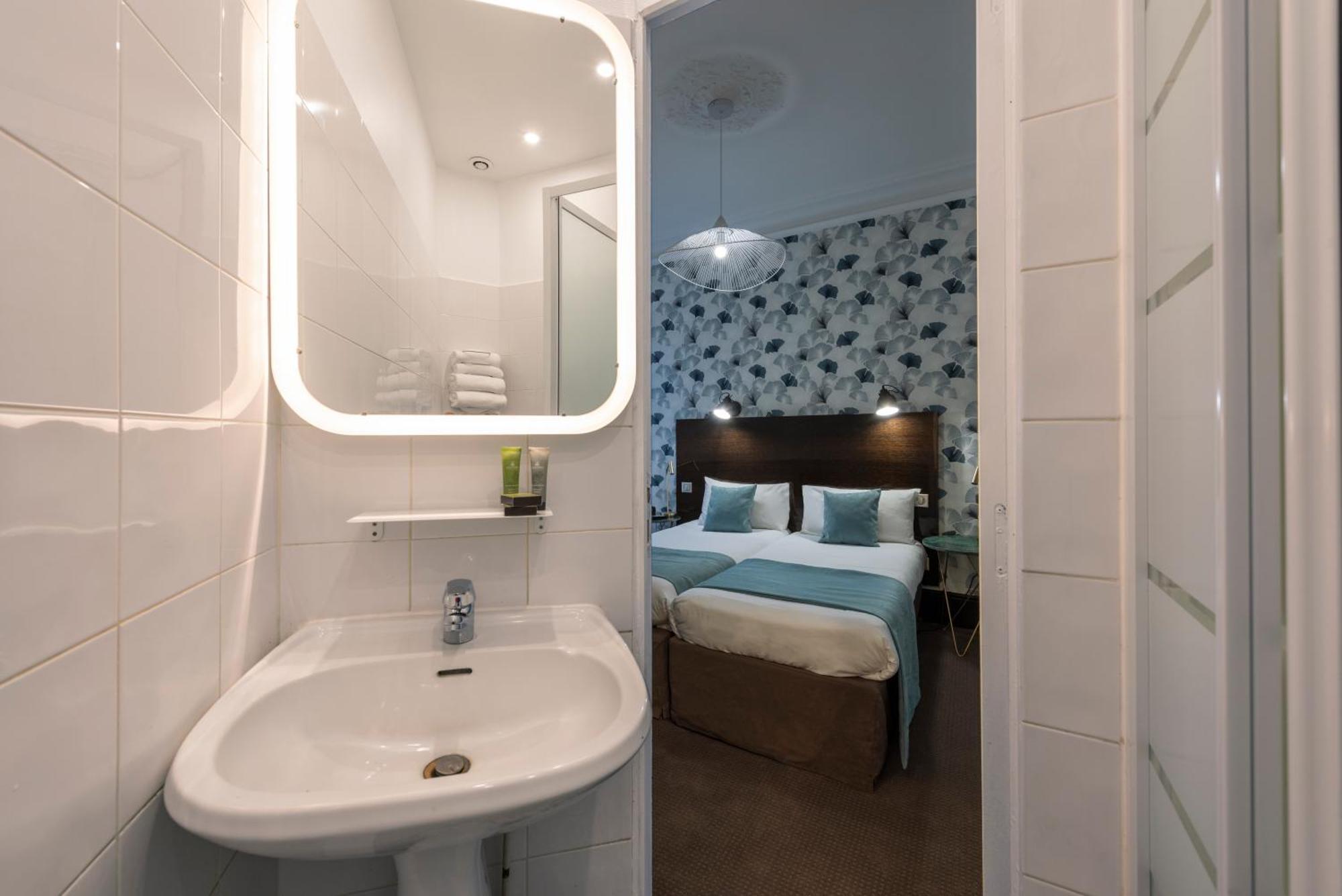 Lennon By Avalon Hotel Paris Gare Du Nord Екстериор снимка